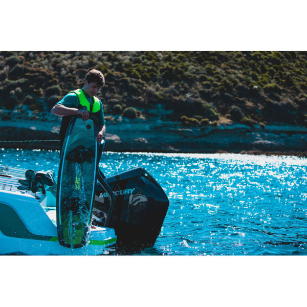 WAKE BOARD DEBUTANT JOBE VANITY 136